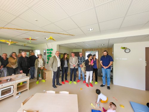 Visite de Madame la Préfète à la micro-crèche de Jaujac