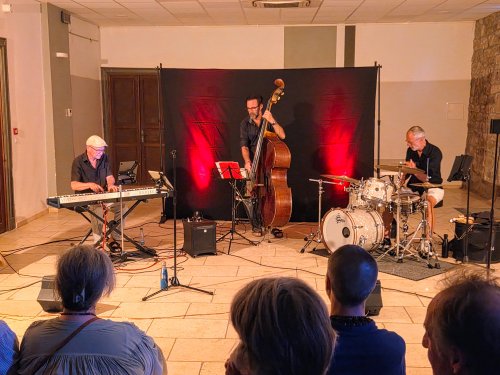 Une magnifique soirée jazz au Château de Castrevieille ! 