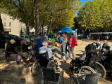 Semaine Bleue : un moment convivial sur le marché de Jaujac