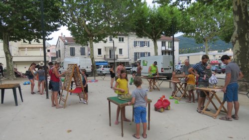 La piste livrée aux jeux de Déambull