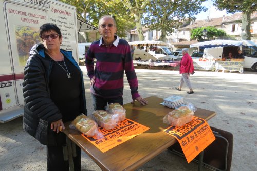 Vente de brioches sur le marché