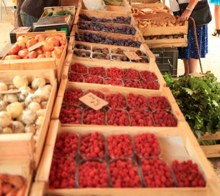 Le marché hebdomadaire suspendu