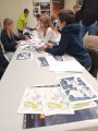 Le Conseil Municipal des Jeunes en plein travail au sujet de la cour de l'école primaire