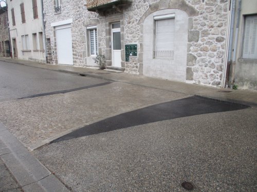 Reprise des pavés de la rue Jean Moulin sur les passages piétons : fin de chantier